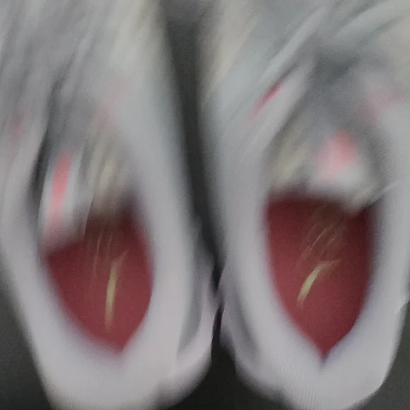 Puma Gray and Pink Athletic Shoes - Picture 6 of 7